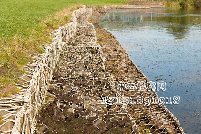 河道護(hù)岸格賓石籠