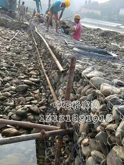 護岸格賓石籠